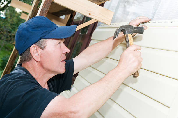 How To Choose The Right Materials for Your Siding Installation in 'Centerville, CA